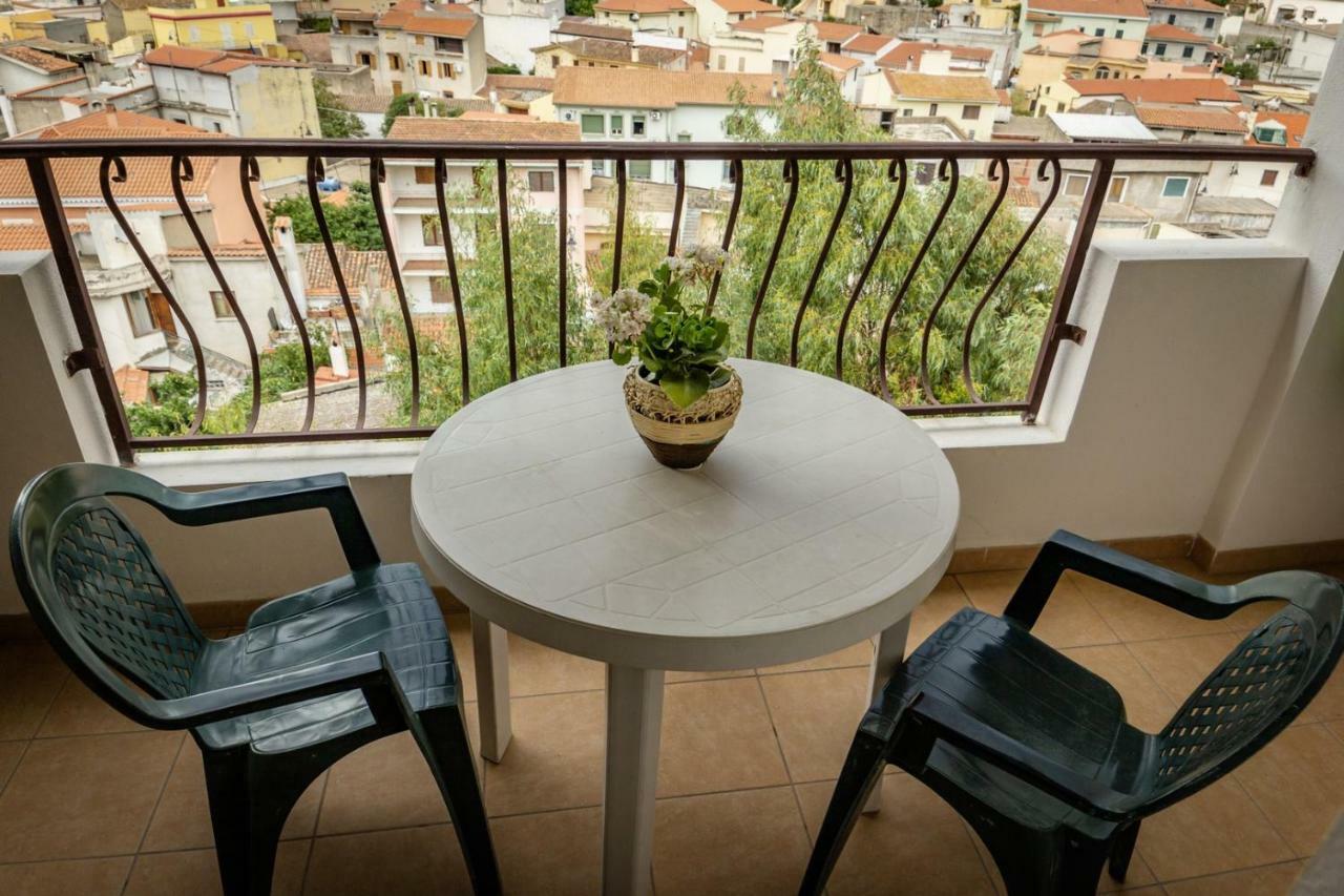 Su Pranu Onifai Exterior foto