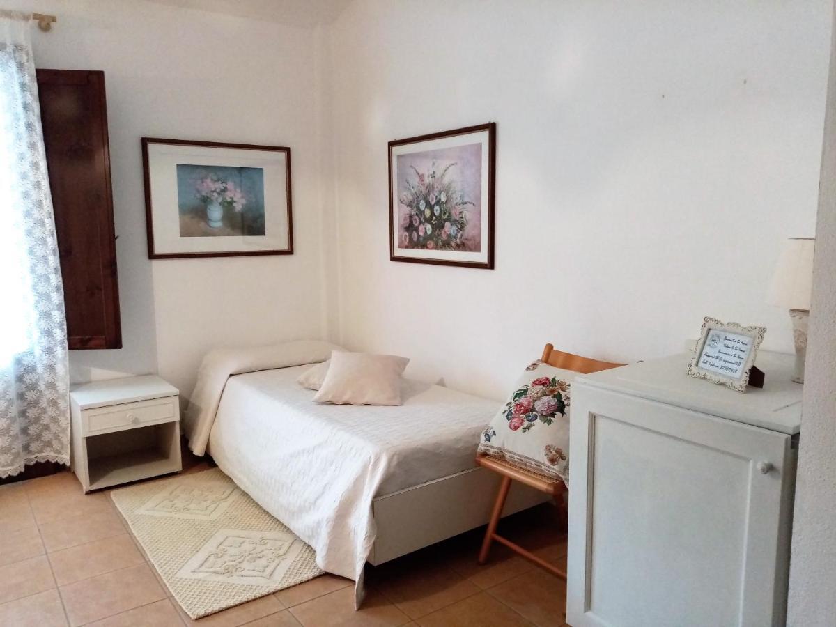Su Pranu Onifai Exterior foto